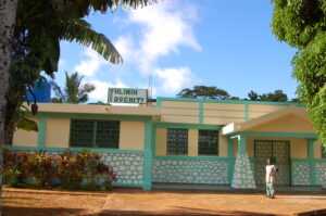 St. Thomas the Apostle in Naperville, IL worked with local groups in Duchity, Haiti to build and begin providing medical care. Twinning donors provide salaries for local healthcare professionals and workers and supplement the budget for medications in the pharmacy.