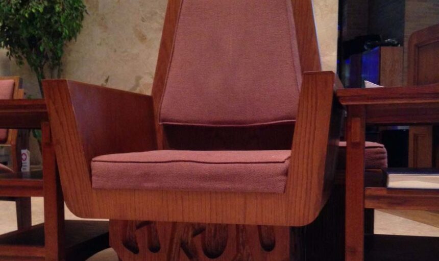 presiders chair