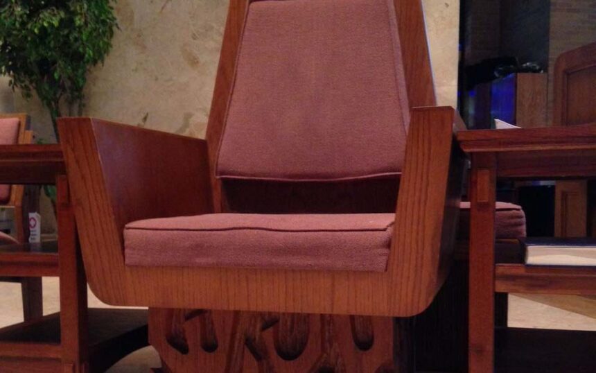 presiders chair