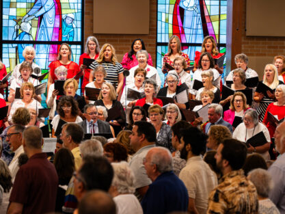 Catholic-Mass-With-Choir.jpg